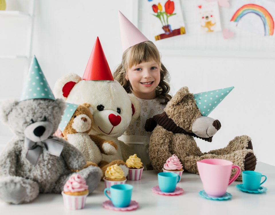 Acheter des jouets en peluche chez Plushtoy